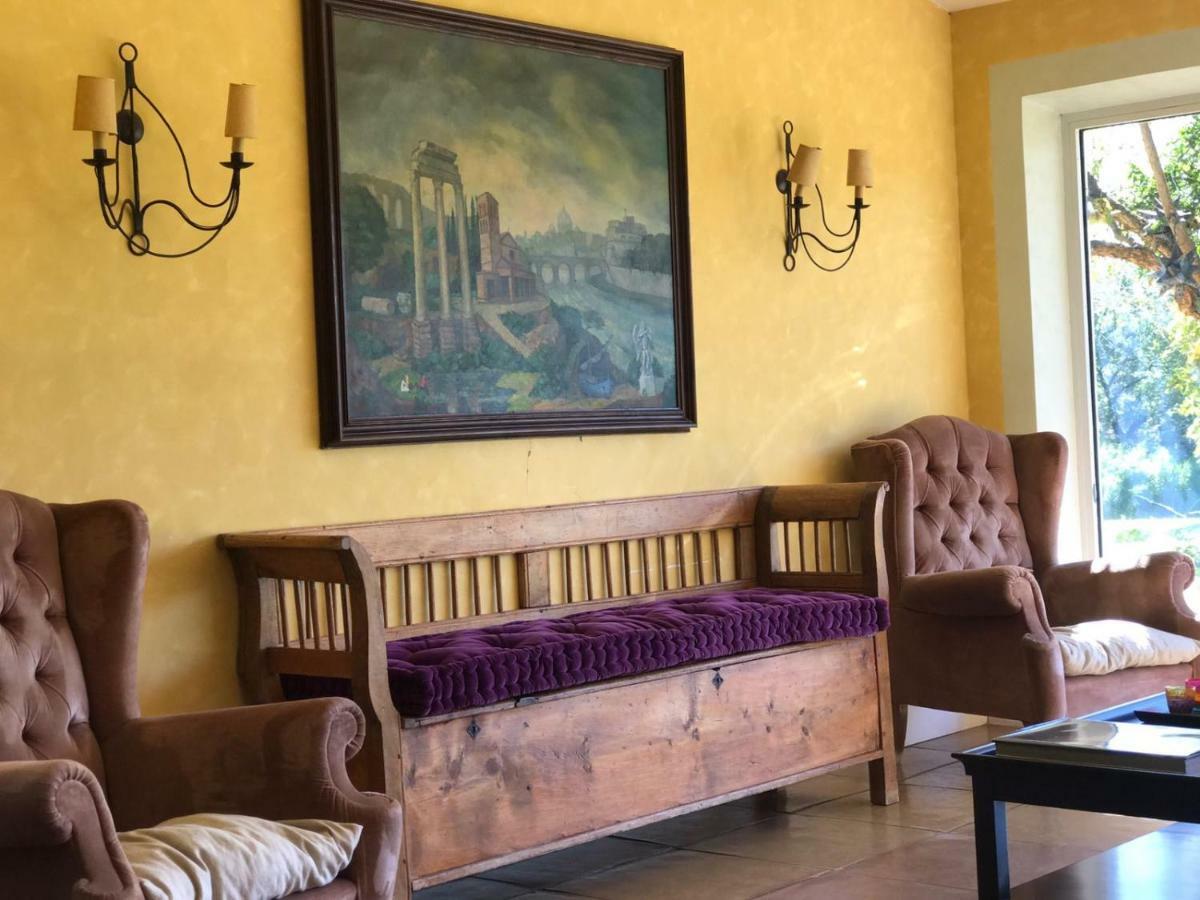 לינה וארוחת בוקר Olgiata Borgo Del Gelso מראה חיצוני תמונה